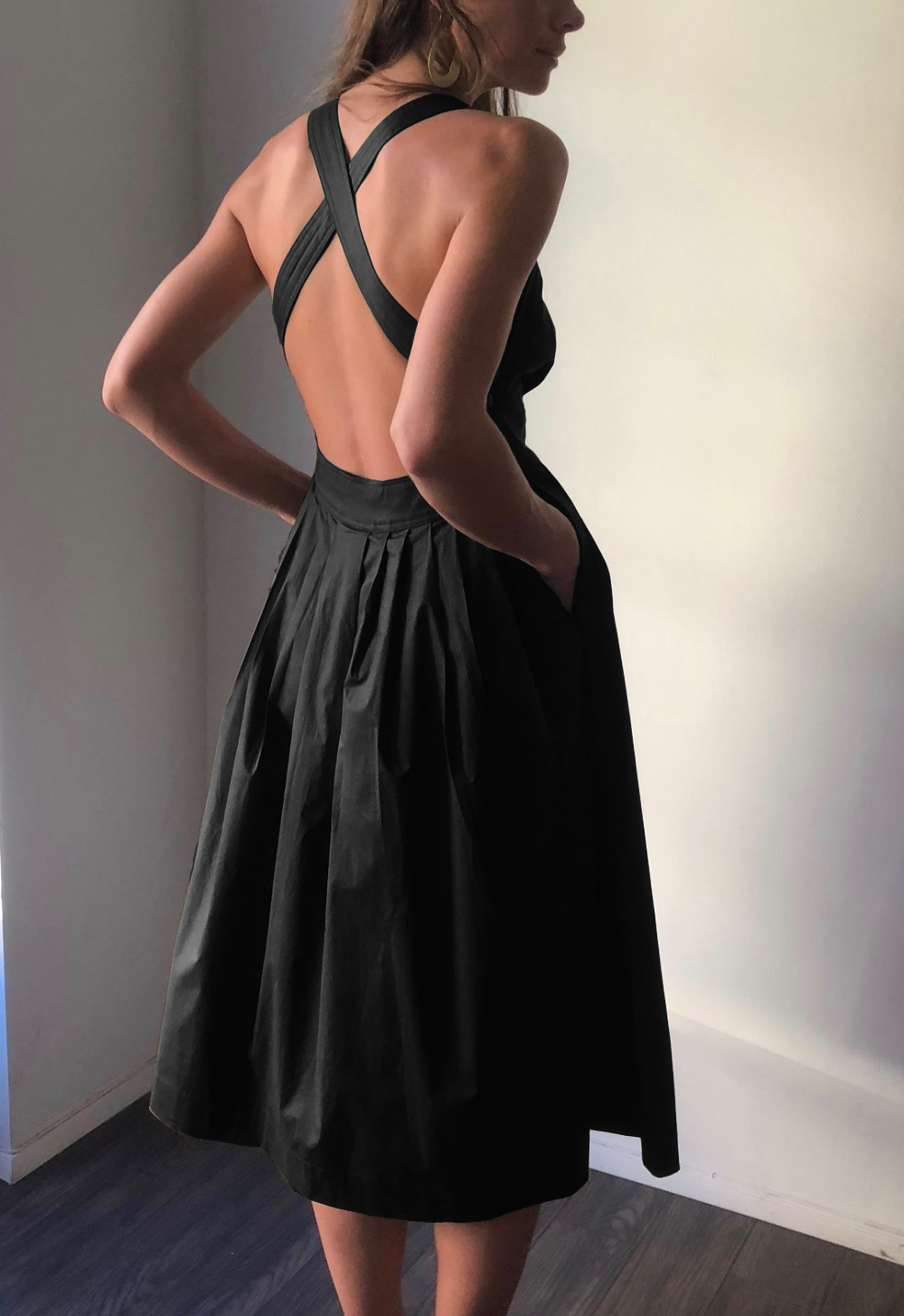 Summer Open Back Stylish Midi Dress