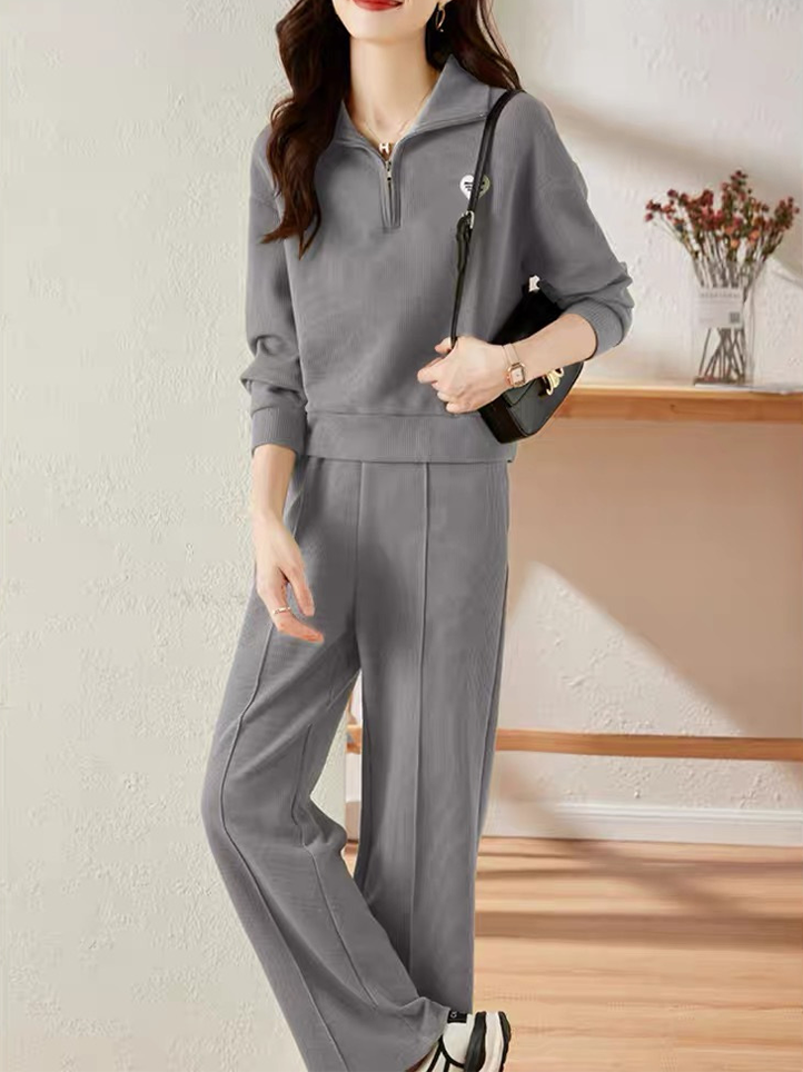 2023 Casual Temperament Fashion Two-piece Set