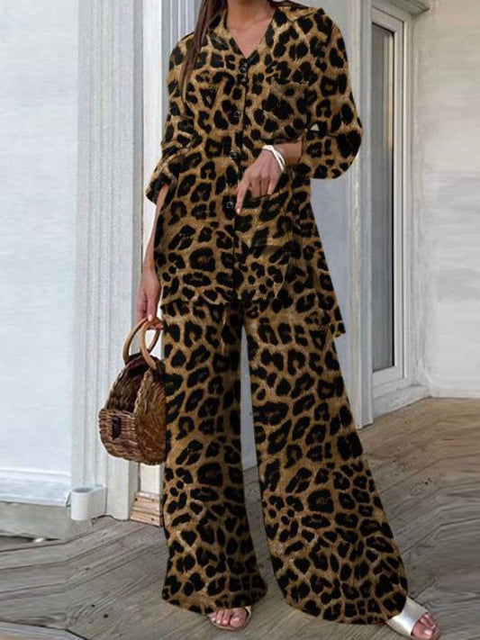 Fashionable Leopard Print Ladies Two Piece Suit