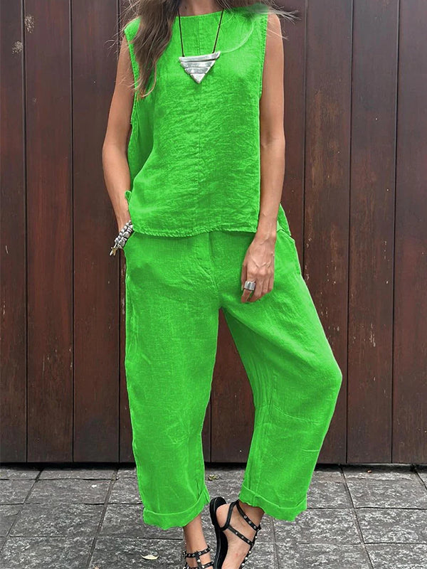 Everyone Loves Comfortable Women’s Two-Piece Set