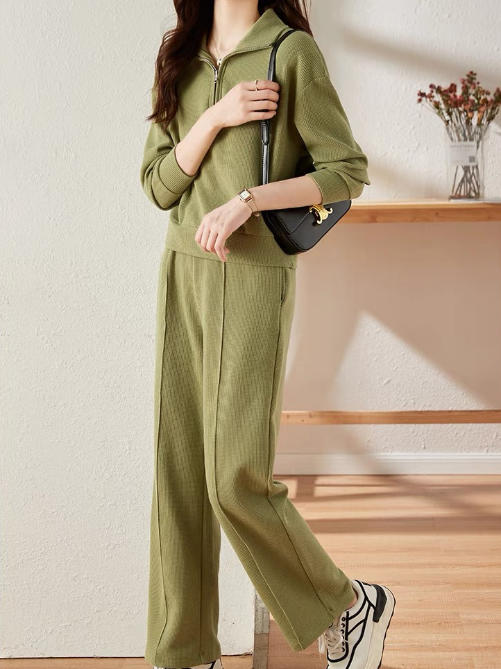 2023 Casual Temperament Fashion Two-piece Set